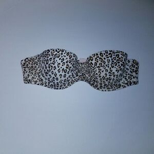 Victoria's secret 36 A swimsuit top strapless.